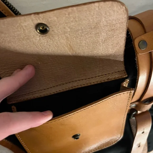 NWOT Free people sling bag - Picture 5 of 9